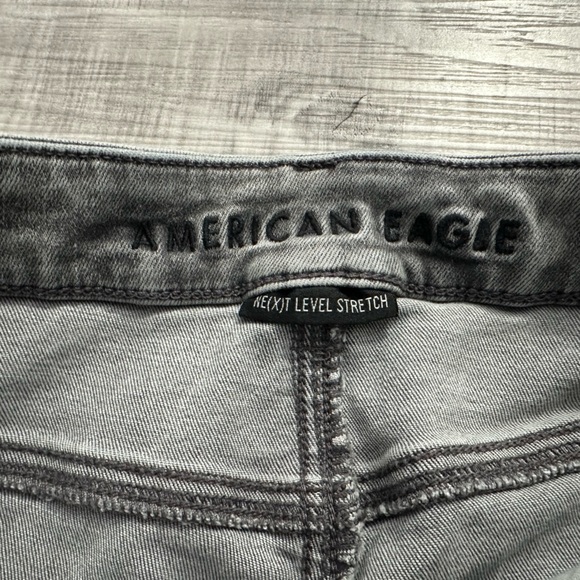 American Eagles Women Size 12 Regular Gray Curvy Highest Rise Jegging Distressed - Picture 5 of 12